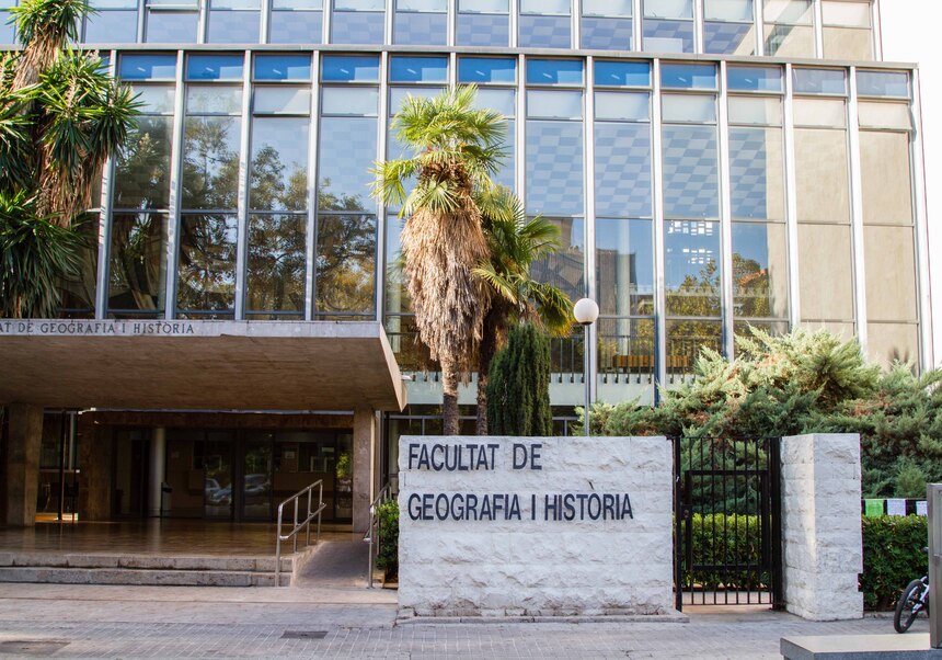 Facultad de Geografía e Historia
